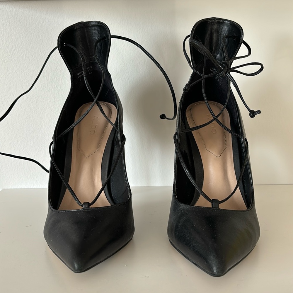 4.25” strappy black stilettos